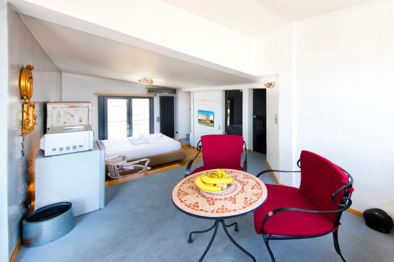 Topfloor Stylish Apartment With Acropolis View! Atina Dış mekan fotoğraf